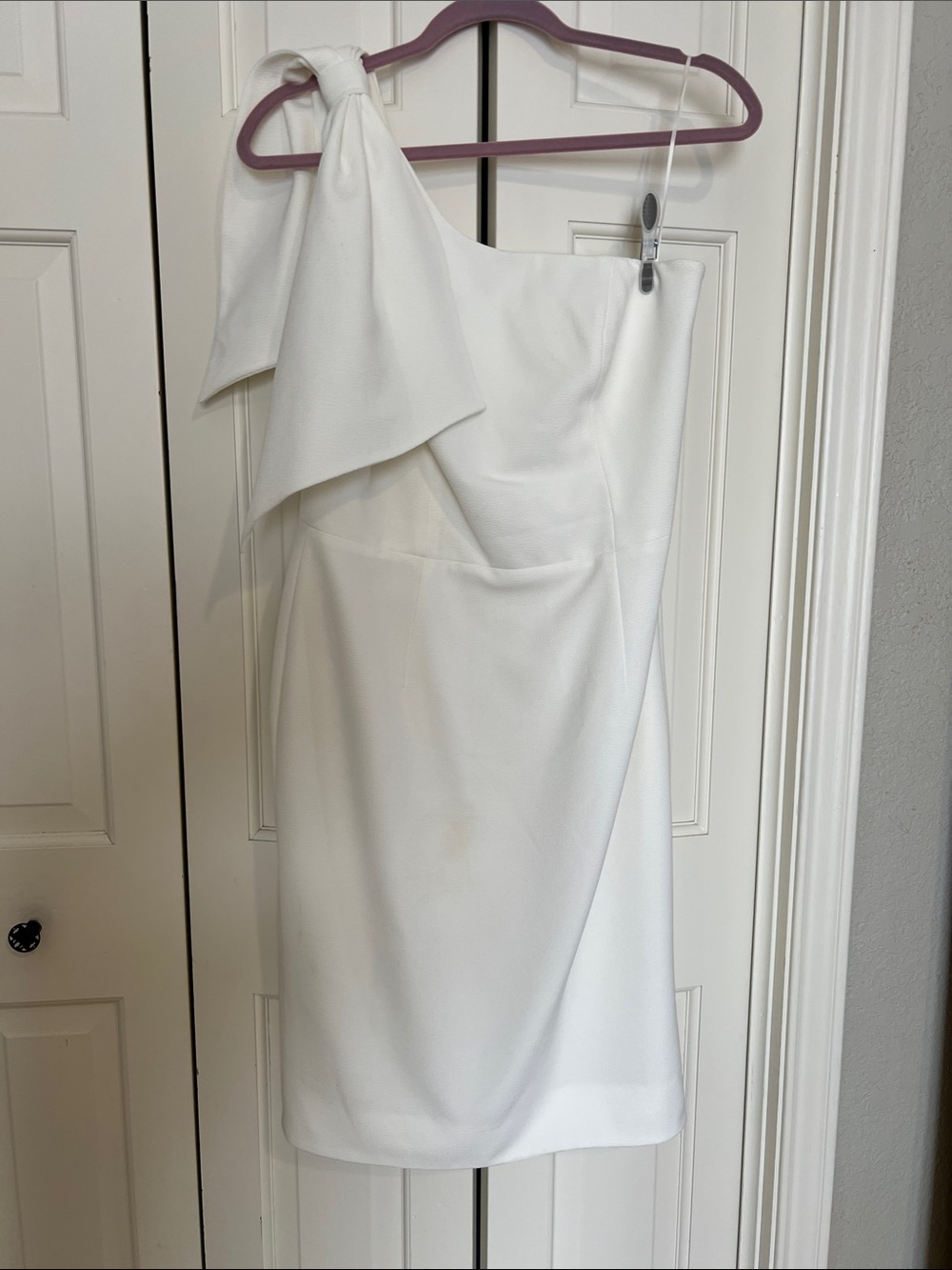 Dress the Population White One-Shoulder Bow Sheath Dress